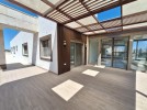 Flat floor roof for sale in Um Al-summaq 340m