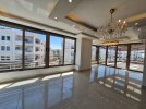 Flat floor roof for sale in Um Al-summaq 340m