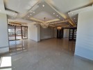 Flat floor roof for sale in Um Al-summaq 340m