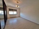 Third floor apartment for sale in Khalda 186m