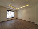 Ground floor apartment with garden for sale in Khalda 206m 