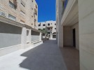 Ground floor apartment with garden for sale in Khalda 206m 