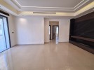 Ground floor apartment with garden for sale in Khalda 206m 