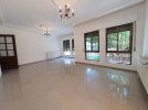 Ground floor with garden for sale in Marj El Hamam with area of 167m