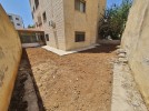 Ground floor with garden for sale in Marj El Hamam with area of 167m