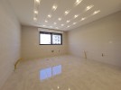 Apartment with terrace for sale in Hjar Al-Nawabelseh area of 240m