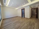 Apartment with garden for sale in Hjar Al Nawabelseh area of 187m