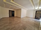 Ground floor apartment with a terrace for sale in Khalda 189m