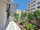 Ground floor with terrace for sale in Al Shmeisani 165m