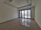 Villa for sale in Dabouq with a land area of 600m