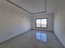 Third floor apartment for sale in Al Rabieh 240m