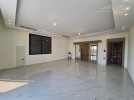 Duplex last floor apartment with roof for sale in Al-Sweifeyeh 265m