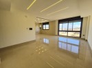 Last floor with roof for sale in Corridor Abdoun total area of 310m