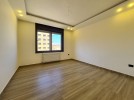 Last floor with roof for sale in Corridor Abdoun total area of 310m