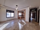 Second floor apartment for sale in Umm Uthaina 155m