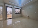 Duplex last floor with roof for sale in Qaryet Al-Nakheel, of 235m