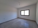 Second floor apartment for sale in Abdoun 175m